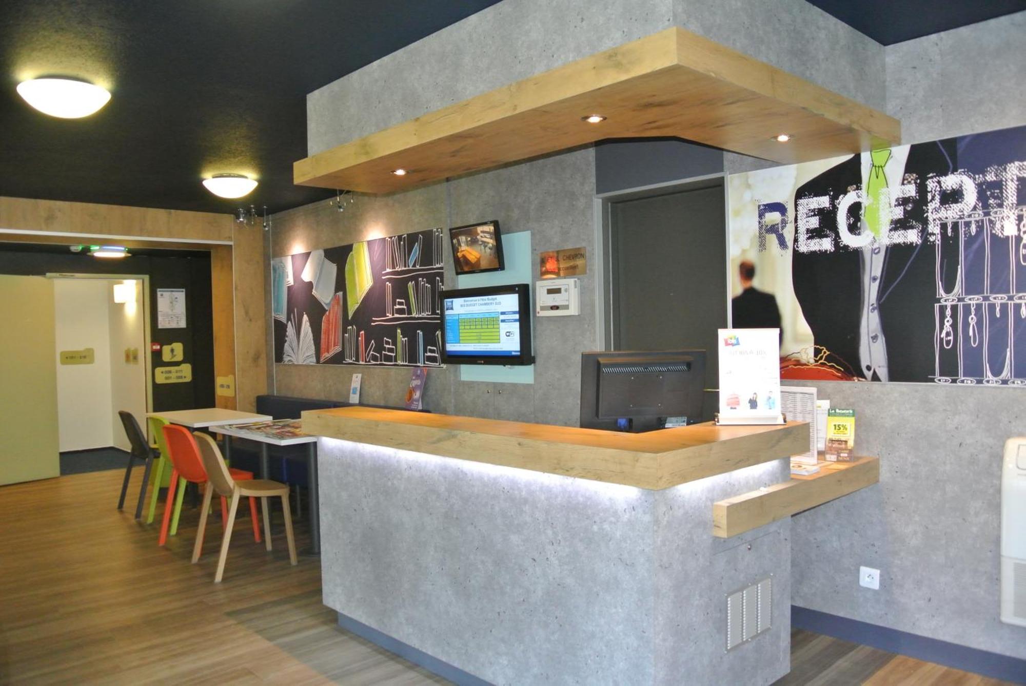 Ibis Budget Chambery Sud Challes Les Eaux Εξωτερικό φωτογραφία