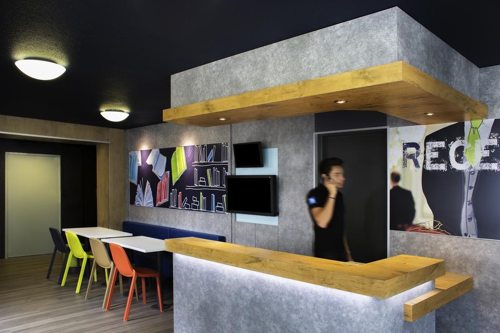 Ibis Budget Chambery Sud Challes Les Eaux Εξωτερικό φωτογραφία