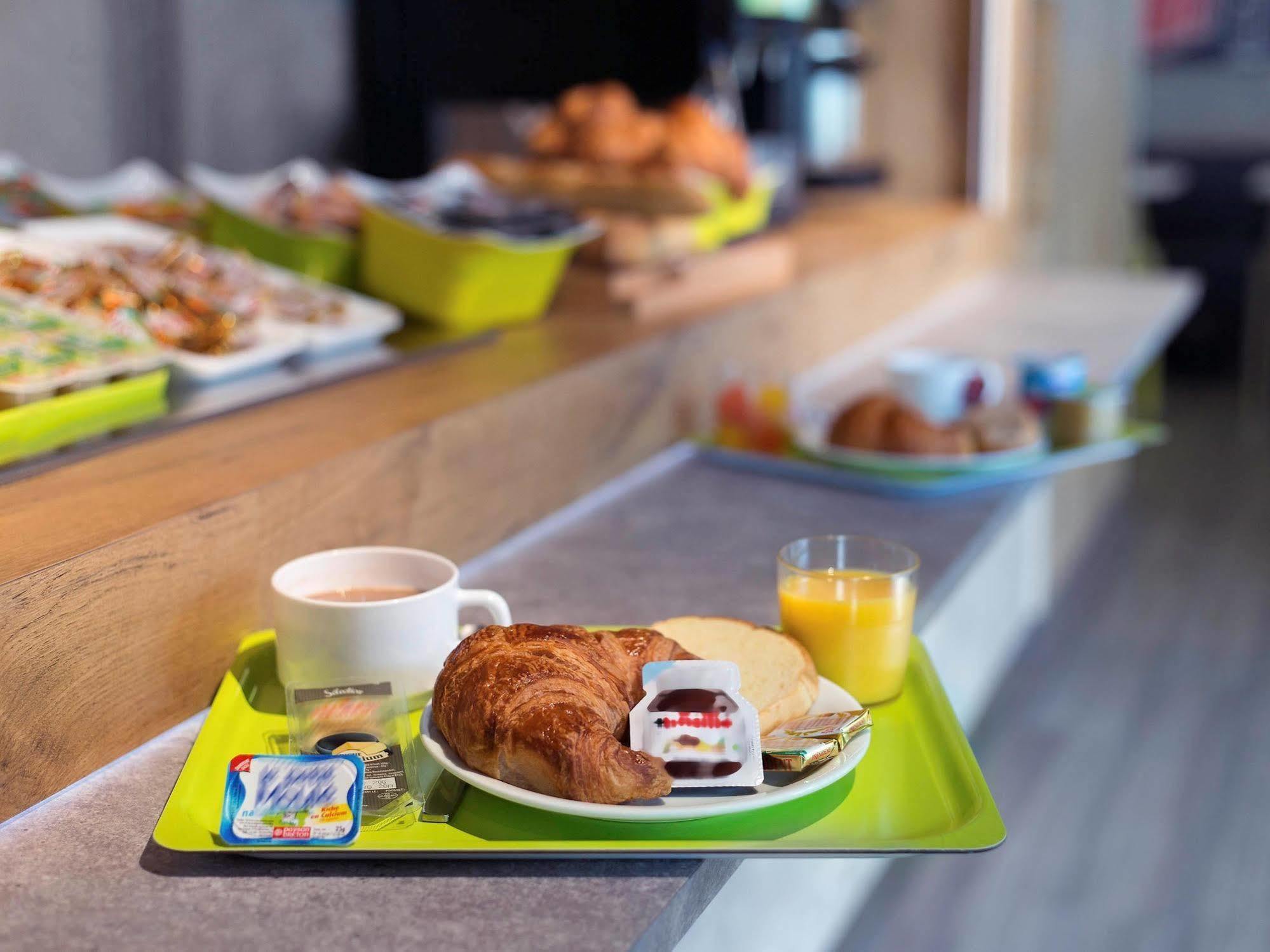 Ibis Budget Chambery Sud Challes Les Eaux Εξωτερικό φωτογραφία